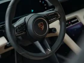 Porsche Taycan Turbo S 93 kWh thumbnail 28