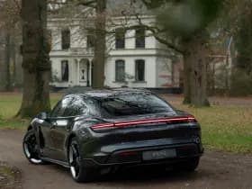 Porsche Taycan Turbo S 93 kWh thumbnail 4