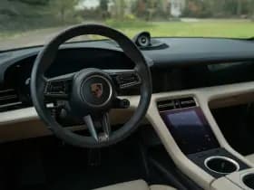 Porsche Taycan Turbo S 93 kWh thumbnail 10