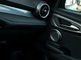 Alfa Romeo Romeo Tonale 1.3T PHEV 280pk Ti thumbnail 30