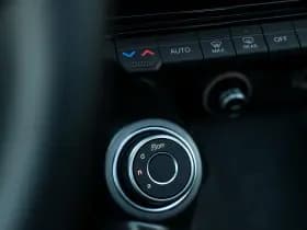 Alfa Romeo Romeo Tonale 1.3T PHEV 280pk Ti thumbnail 31