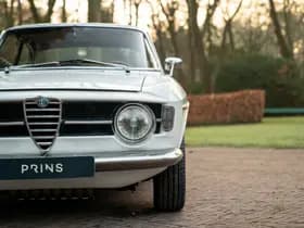 Alfa Romeo Romeo GT 1300 Junior thumbnail 16