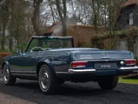 Mercedes-Benz 250 SL 250 SL | Hardtop thumbnail 75