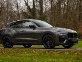 Maserati Levante 3.0 V6 S AWD 430pk GranSport Facelift thumbnail 3