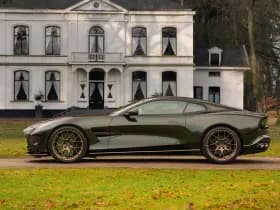 Aston Martin Vanquish | Minotaur Green | Bronze dreamlines