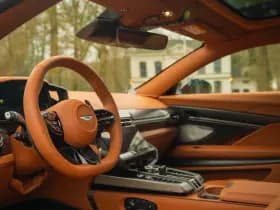 Aston Martin Vanquish | Minotaur Green | Bronze dreamlines thumbnail 7