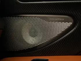 Aston Martin Vanquish | Minotaur Green | Bronze dreamlines thumbnail 80