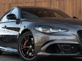 Alfa Romeo Romeo Giulia 2.9 V6 Quadrifoglio MY25 thumbnail 16