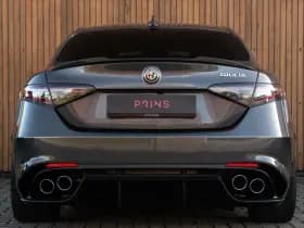 Alfa Romeo Romeo Giulia 2.9 V6 Quadrifoglio MY25 thumbnail 5