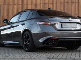 Alfa Romeo Romeo Giulia 2.9 V6 Quadrifoglio MY25 thumbnail 6