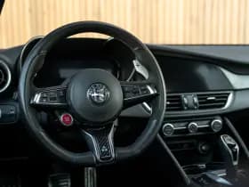 Alfa Romeo Romeo Giulia 2.9 V6 Quadrifoglio MY25 thumbnail 10