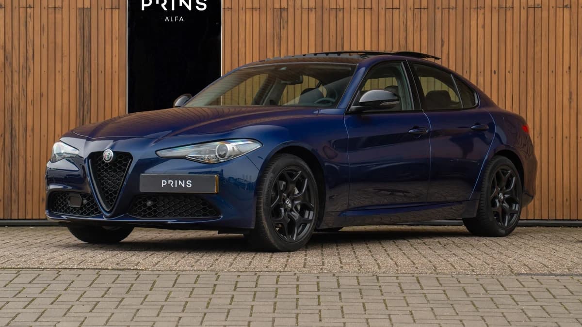 Alfa Romeo Romeo Giulia 2.0T B-Tech — foto 1