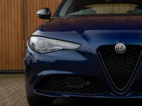 Alfa Romeo Romeo Giulia 2.0T B-Tech thumbnail 18