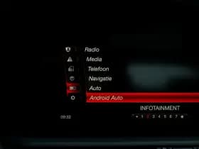 Alfa Romeo Romeo Giulia 2.0T B-Tech thumbnail 30