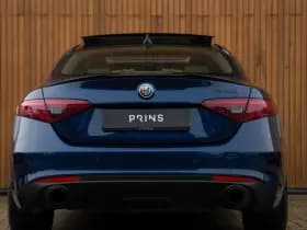 Alfa Romeo Romeo Giulia 2.0T B-Tech thumbnail 5