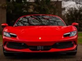 Ferrari 296 GTS 3.0 V6 thumbnail 2