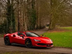 Ferrari 296 GTS 3.0 V6 thumbnail 17