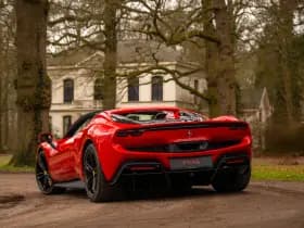 Ferrari 296 GTS 3.0 V6 thumbnail 31