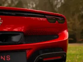 Ferrari 296 GTS 3.0 V6 thumbnail 33