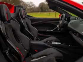 Ferrari 296 GTS 3.0 V6 thumbnail 10