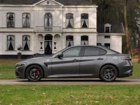 Alfa Romeo Romeo Giulia 2.9 V6 Quadrifoglio MY25