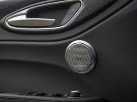 Alfa Romeo Romeo Giulia 2.9 V6 Quadrifoglio MY25 thumbnail 12