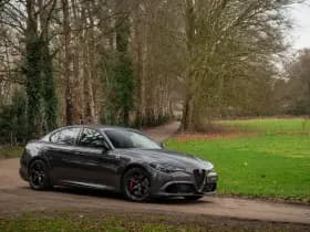 Alfa Romeo Romeo Giulia 2.9 V6 Quadrifoglio MY25 thumbnail 13