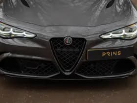 Alfa Romeo Romeo Giulia 2.9 V6 Quadrifoglio MY25 thumbnail 16