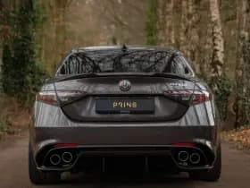 Alfa Romeo Romeo Giulia 2.9 V6 Quadrifoglio MY25 thumbnail 26