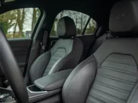 Alfa Romeo Romeo Giulia 2.9 V6 Quadrifoglio MY25 thumbnail 8