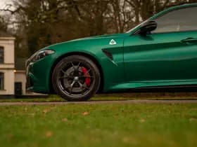 Alfa Romeo Romeo Giulia 2.9 V6 Quadrifoglio MY25 thumbnail 16