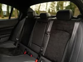 Alfa Romeo Romeo Giulia 2.9 V6 Quadrifoglio MY25 thumbnail 9