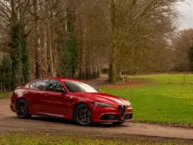 Alfa Romeo Romeo Giulia 2.9 V6 Quadrifoglio MY26 thumbnail 16