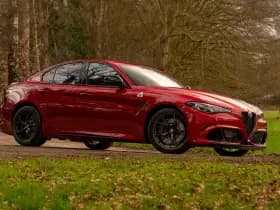 Alfa Romeo Romeo Giulia 2.9 V6 Quadrifoglio MY26 thumbnail 17