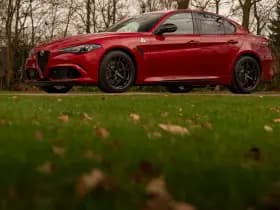 Alfa Romeo Romeo Giulia 2.9 V6 Quadrifoglio MY26 thumbnail 22