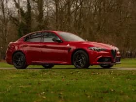 Alfa Romeo Romeo Giulia 2.9 V6 Quadrifoglio MY26 thumbnail 24