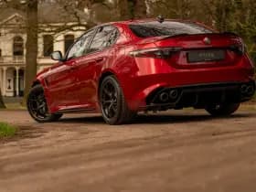 Alfa Romeo Romeo Giulia 2.9 V6 Quadrifoglio MY26 thumbnail 6