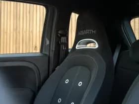 Abarth 595 70th Anniversary thumbnail 11