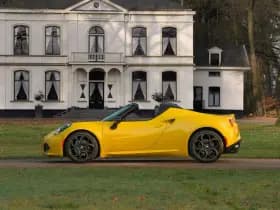 Alfa Romeo Romeo 4C Spider 1750TBI TCT