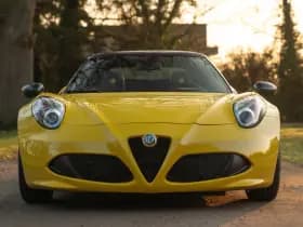 Alfa Romeo Romeo 4C Spider 1750TBI TCT thumbnail 2