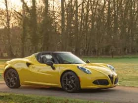 Alfa Romeo Romeo 4C Spider 1750TBI TCT thumbnail 3