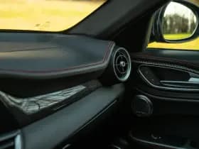 Alfa Romeo Romeo Giulia 2.9 V6 Quadrifoglio thumbnail 41