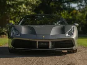 Ferrari 488 GTB thumbnail 2