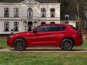 Alfa Romeo Romeo Stelvio 2.9 V6 AWD Quadrifoglio