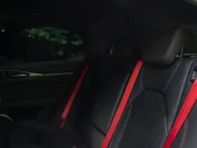 Alfa Romeo Romeo Stelvio 2.9 V6 AWD Quadrifoglio thumbnail 9