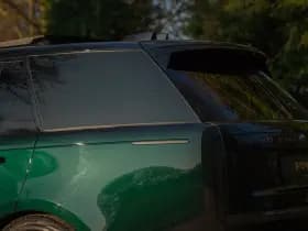 Land Rover Range Rover 3.0 D350 Autobiography MHEV | British Racing Green thumbnail 13
