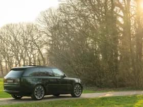 Land Rover Range Rover 3.0 D350 Autobiography MHEV | British Racing Green thumbnail 4