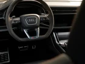 Audi RS Q8 4.0 TFSI Quattro thumbnail 37