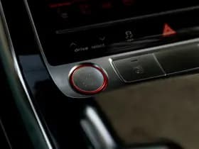 Audi RS Q8 4.0 TFSI Quattro thumbnail 49