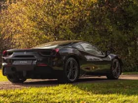 Ferrari 488 3.9 GTB HELE thumbnail 4